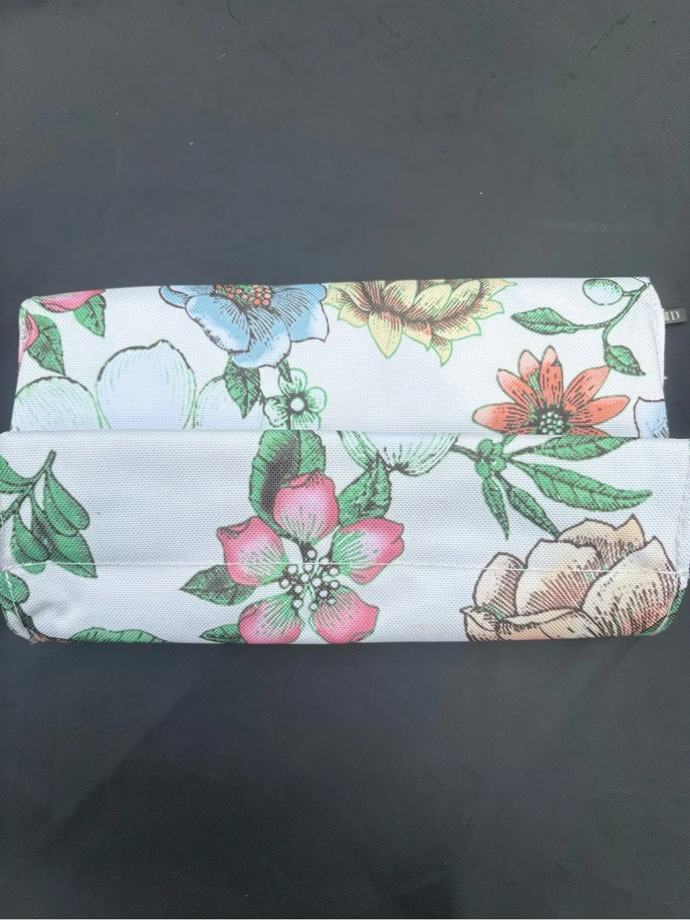 Clinique Floral & Botanical Travel Makeup Organizer Set New